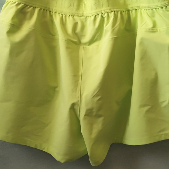 The North Face W WANDER Shorts - Picture 3 of 5